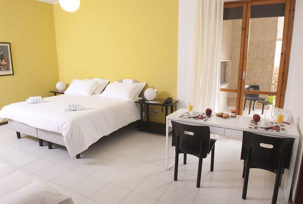 Hotel Zenit Salento 莱切 外观 照片